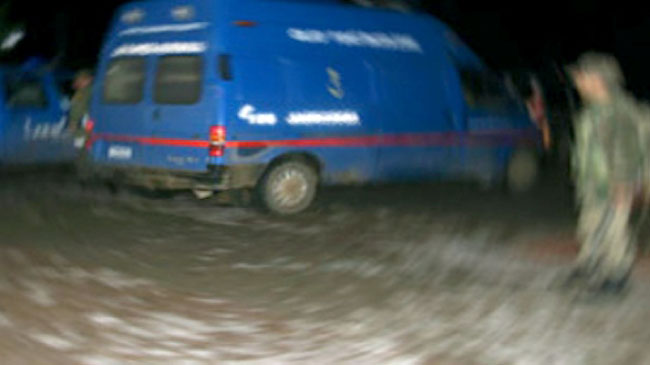 Kayalıklardan düşen çocuk hayatını kaybetti