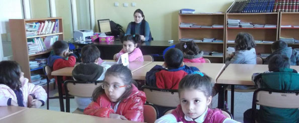 Kütüphaneyle tanıştılar