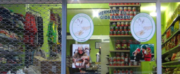 Merhamet eli bankası yoksulları unutmadı