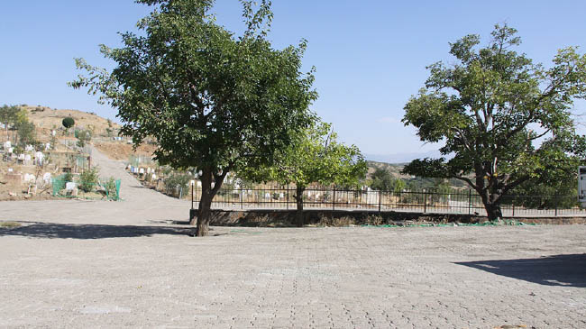 Mezrafaki mezarlığı düzenlendi