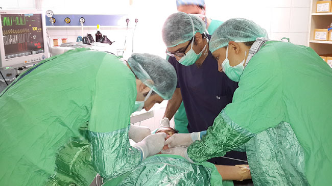 Mobil cihazla ilk ameliyat