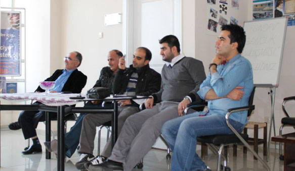 Öğrencilerin gözdesi genç bindav