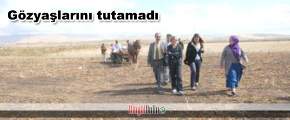 Okula kazandırılan kız öğrenci gözyaşlarını tutamadı