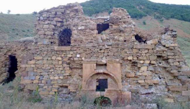 Tarihi yapılara ilgi sıfır!