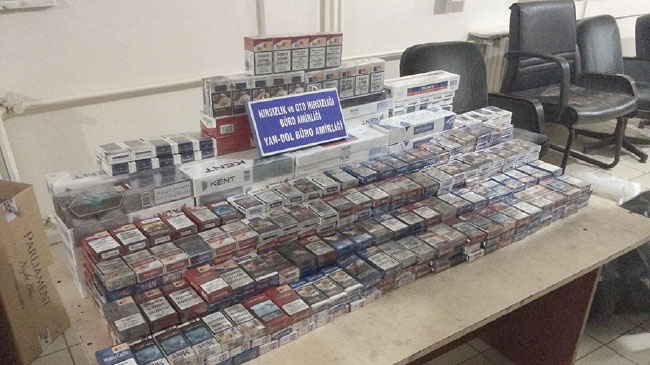 Üç hırsız yakayı ele verdi