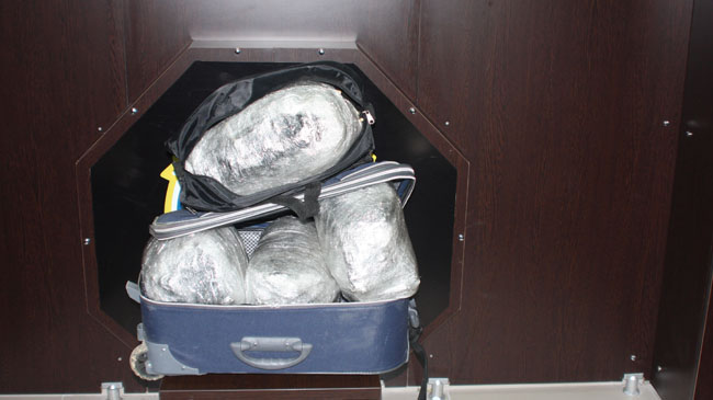 Uyuşturucu tacirleri polisi atlatamadı