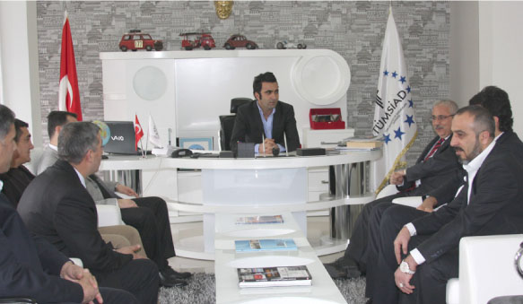 Vali`den tümsiad`a teşekkür ziyareti