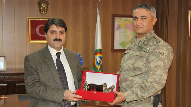 Yaşar`dan atalay`a ziyaret