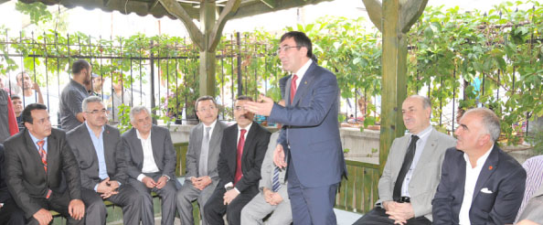 Yılmaz, adana`da bingöllülerle bir araya geldi