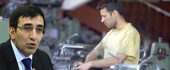 Yılmaz: sigortalıların neredeyse yarısı asgari ücretli!