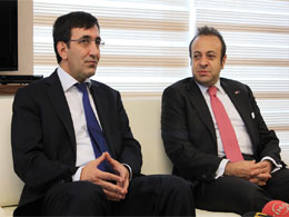 Yılmaz, ulusal ajansı bağış`a devretti