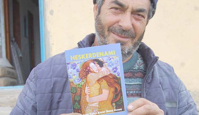 Zazaca sözlük ve şiir kitabı yazdı