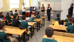 Öğrencilerin ilk ziyaretçisi Jandarma oldu