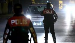 Bingöl`de asayiş uygulamaları! Uyuşturucu ve silah ele geçirildi, aranan 27 şahıs yakalandı