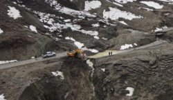 Yelesen Grup Yolunda Heyelan! Çöken Yolda Çalışmalar Başladı